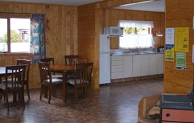 kitchen and dining room of 5-bedroom Chalets